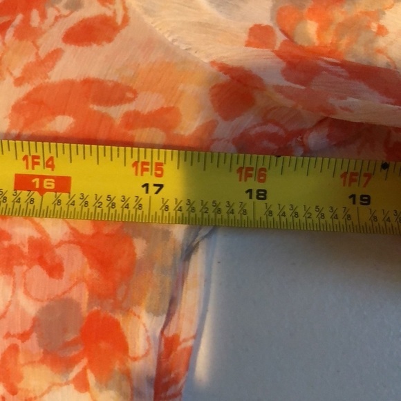 Hang Ten large orange & white semi sheer floral 3 button bell sleeve - Picture 11 of 13